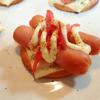 ウインナーと紅生姜の焼きリッツ